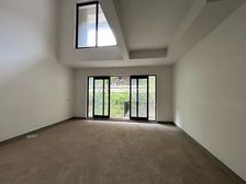 渝北区 东原湖山樾别墅 二房 350万