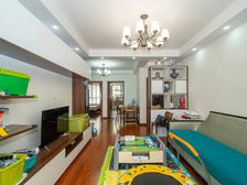 13号线祁连山南路地铁口 2004年南北通大两房,黄金楼层