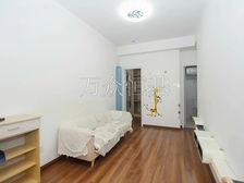 汤HOUSE 电梯公寓 集中供暖 150有的谈 看房方便