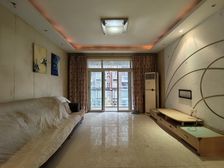 阳光水城一期 平层三房 楼层适中 户型方正