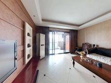 融侨大盘,大三房,出行方便,往下直通南开和人小