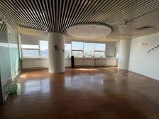 西三旗 上奥世纪中心148平9000一个月 含物业取暖可以注