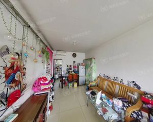 义宾南区 南北一居 满五年价格可谈