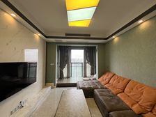 盘龙 财信时光里二房82万