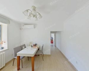 潘家园南里全明户型,南北通透满五,精装修双地铁,龙潭湖