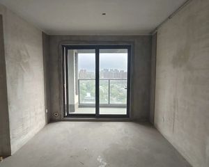 三里风荷2室2厅1卫南朝向100.0万元/套出售