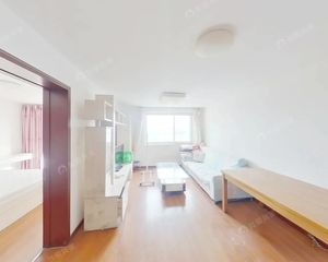龙回苑跃层 使用面积大 近地铁 采光好 价格可聊