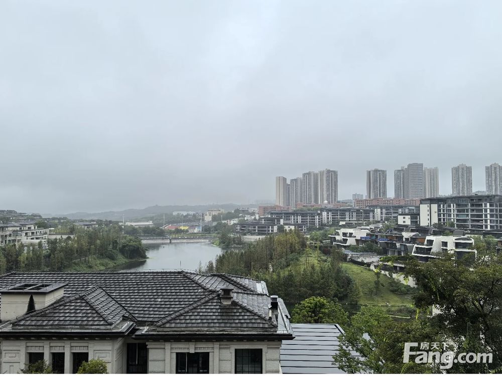 小区相关图