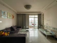 南坪东路 洋世达阳光华庭三房105万