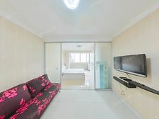 新上 精装修一房一厅 楼层好采光佳 钥匙房 轨交19号线在建