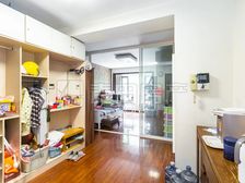 必看!急售!价可谈!大胆咨询,南北三居,不临街安静,明卫格局