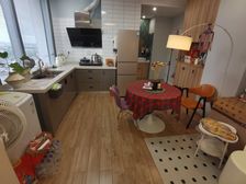 路劲新天地广场1室1厅1卫南朝向78.0万元/套出售