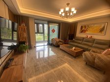 上湖城章三期4室2厅3卫南朝向679.0万元/套出售