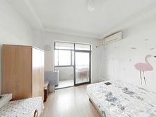 永和居易,70年产权小户型,可以独书,楼层好