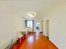 新上带装修,一梯两户,双南厨卫全明,采光无遮挡。