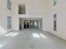 东边大边套,从没住过人相当于新房(前后左右都有大大的院子)