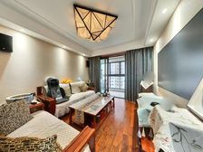 国庆特惠!中介费0.5,梅巷轻轨口精装3房拎包入住附一院万达