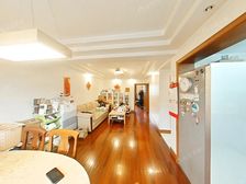 1梯1户,小区中间位置,精品小区改造中,户型正气