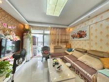 南坪商圈 配套成熟 交通便利 精装修小三房 产权清晰