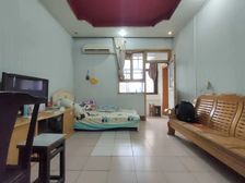 电梯房哈 户型方正 采光充足 出行方便