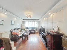 中间楼层,中间位置,商品房花园小区,13号綫旁!随时看房