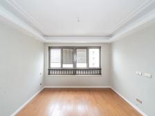 24中 九洲玺 3室2厅 精装修 带地暖 随时看房