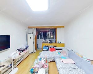 梨园地铁南,新上两居室南北通透全明格局