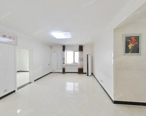 良乡·良乡中路82,84,86号楼·3室·1厅