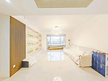 低密洋房,大四室,采光无遮挡,双阳台大宽厅。