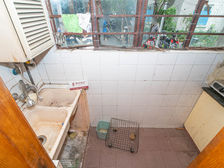 师大一村3室1厅1卫1阳台南1/3层