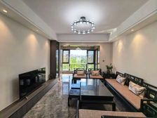 盛邦滨江府4房2厅 精装修 宋氏园林 小区环境美 近江边