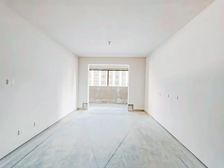 舍人 近地铁 双卫格局 有电梯 次新房 产权清晰 购物方便