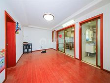 一楼送25大花园,花木社区 双南户型 位置好,户型好