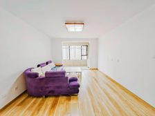 近地铁 精装三室两卫 好楼层 视野好