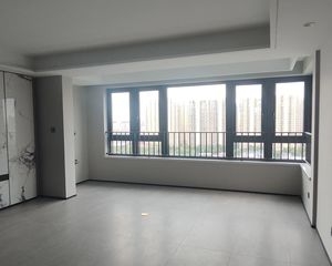映樾府3室2厅2卫南朝向370.0万元/套出售
