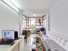 联桂北路 2 房 67 方