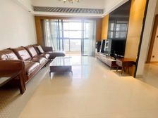 西关海精装三房两厅带主套,厅出阳台户型方正采光好小区环境安静