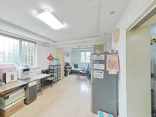 边套全明户型,客厅有大西窗,2室,价好谈