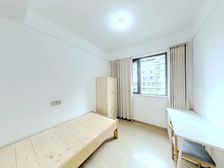 云玥星著精装修四房两卫,环境幽静,居住舒适