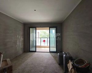 新力合园高品质精装3室2厅1卫2阳台,交通便利,设施齐全