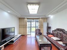 紫晶南园大三房,中间楼层,看房方便税费少