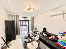 南北通透 风景英伦 精装 2室 电梯房 房东急置换 诚心出售