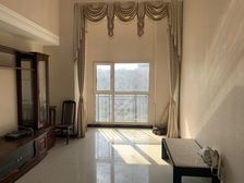 保利花园89平米有三居室两卫199万