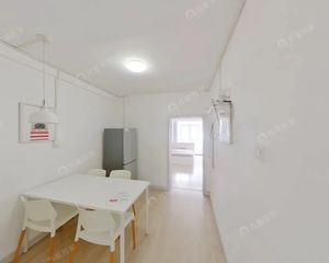 牡丹园·龙翔路小区 南北通透两居 有钥匙