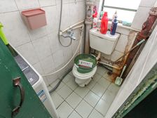 南杨园1室0厅1卫1阳台南1/7层