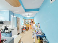 低楼层 一室一厅 业主置换诚心出售 好谈 随时看房