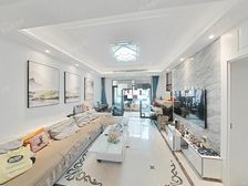 精装修保养好,采光无遮挡,前面洋房,近地铁