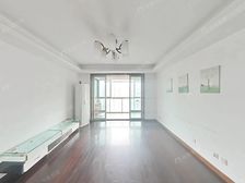 东边套三房两卫;全明户型;轨交旁,随时看