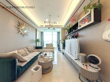 此房朝南户型方正双星海开发商统一装修拎包 看湖景