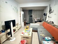 阳光嘉园4室2厅1卫南朝向136.0万元/套出售